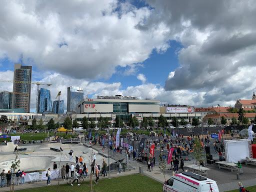 Outdoor sports area (Baltas tiltas) - A community space in Vilnius